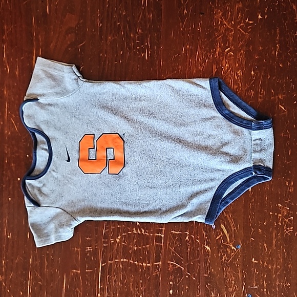 Nike Syracuse University Onesie Size 24M - Picture 1 of 8